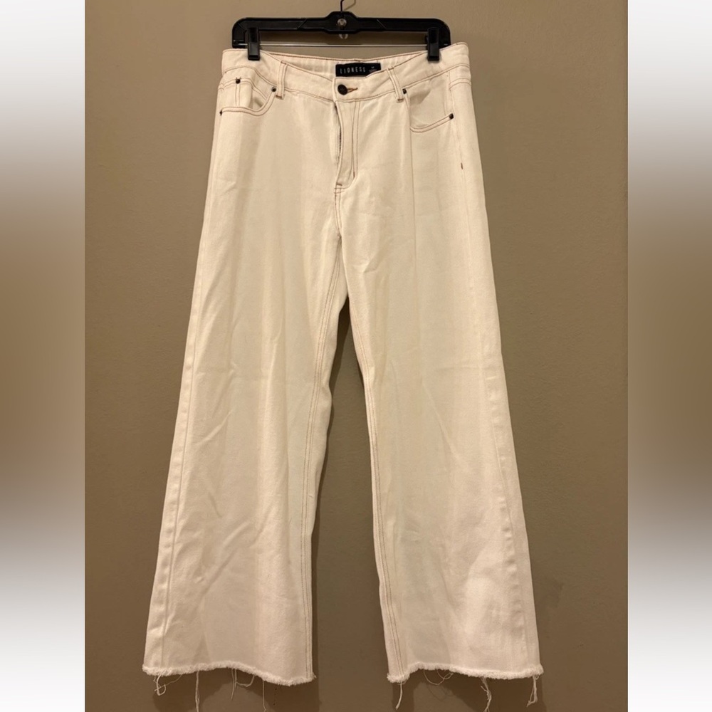 Lioness Australia Wide Leg Frayed Hem 100% Cotton Jeans Size Medium